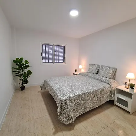 Kyomu El Sol サン・クリストバル・デ・ラ・ラグーナ