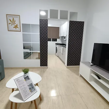 Kyomu El Sol Apartament