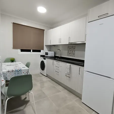 Kyomu El Sol * לה לגונה