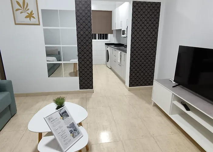 Kyomu El Sol * לה לגונה